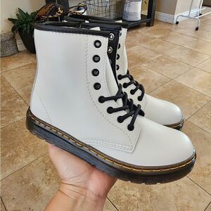 Dr.Martens Kids Zavala White Boots